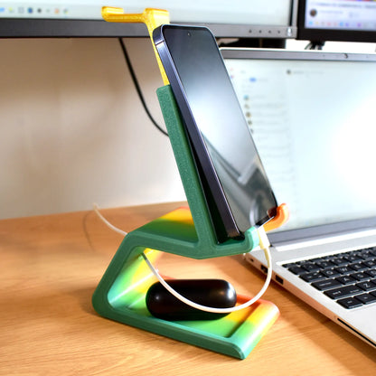 3D_Printed_Headset_and_phone_holder_charging_only_phone_charging